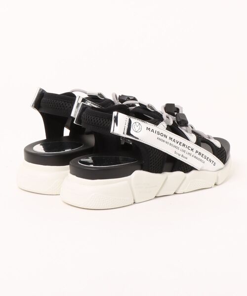 Scrap Book(スクラップブック)の「【MAISON MAVERICK PRESENTS】Maverick Logo Dad Sandals Sneaker(サンダル・レディース・シルバー・M/L)」の2枚目の写真