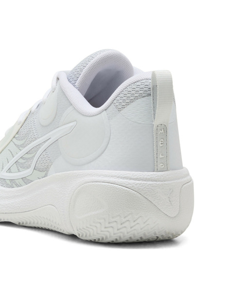 PUMA(プーマ)の「PUMA プーマ メンズ MB ワールド.01 バスケットボールシューズ(スニーカー・メンズ・ホワイト系その他/ブラック×イエロー・28.0cm/27.5cm/27.0cm/26.5cm/26.0cm)」の10枚目の写真