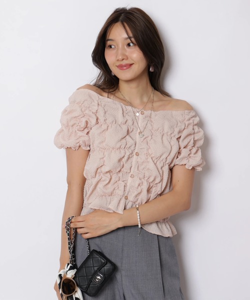 JUSGLITTY(ジャスグリッティー)の「パフシャーリングブラウス(シャツ/ブラウス・レディース・ピンク系その他5・2)」の3枚目の写真