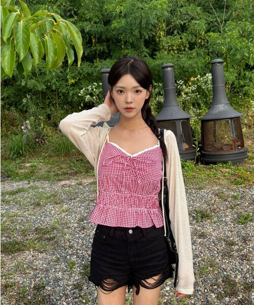 ETMON（エトモン）の「Smocked Cami Blouse, Red（シャツ/ブラウス・レディース・その他・SMALL/MEDIUM）」の7枚目の写真