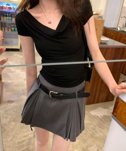 CHEER(チアー)の「【美デコルテ】シャーリングドレープカットソー(ストレッチ素材)(Tシャツ/カットソー・レディース・ブラック/ピンク/アイボリー/ブラウン/ホワイト/ライトグレー・FREE)」の17枚目の写真