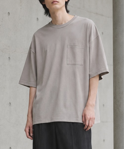 ARCHIVER（アーカイバ）の「【Bd】梨地 ビッグシルエット クルーネックTシャツ（Tシャツ/カットソー・レディース・グレー系/ブルー/ホワイト/ブラック・LARGE/MEDIUM）」の3枚目の写真