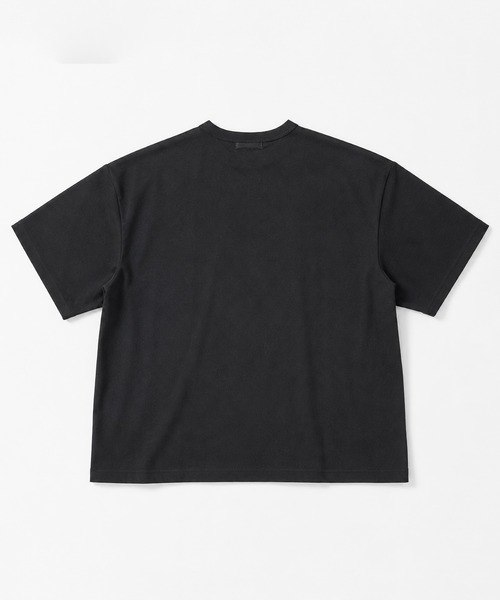 ARCHIVER（アーカイバ）の「【Bd】梨地 ビッグシルエット クルーネックTシャツ（Tシャツ/カットソー・レディース・グレー系/ブルー/ホワイト/ブラック・LARGE/MEDIUM）」の6枚目の写真