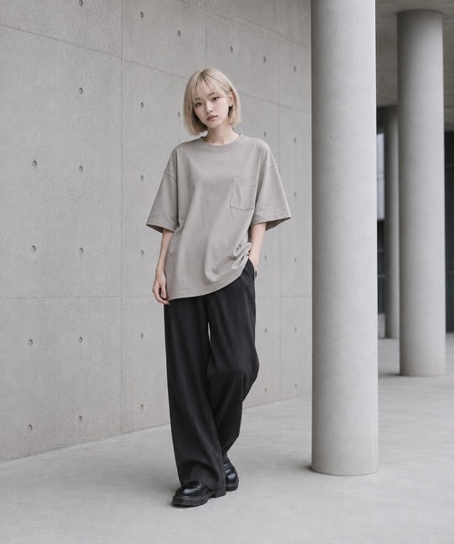 ARCHIVER（アーカイバ）の「【Bd】梨地 ビッグシルエット クルーネックTシャツ（Tシャツ/カットソー・レディース・グレー系/ブルー/ホワイト/ブラック・LARGE/MEDIUM）」の13枚目の写真