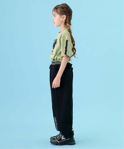 ANNA SUI mini(アナスイ・ミニ)の「【親子リンク】レース蝶ビッグT(Tシャツ/カットソー・レディース・パープル/ライトカーキ・L(130-140cm)/L 155-165cm/L(145-155cm))」の3枚目の写真