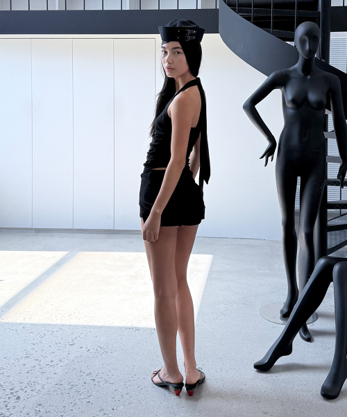 ODOR（オドー）の「Tie short pants - Black（スウェットパンツ・レディース・その他・1/2）」の2枚目の写真