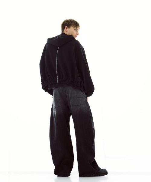 CONZ(コンズ)の「dark wash curve denim(デニムパンツ・メンズ・インディゴブルー/ブラック・2/3/1)」の5枚目の写真