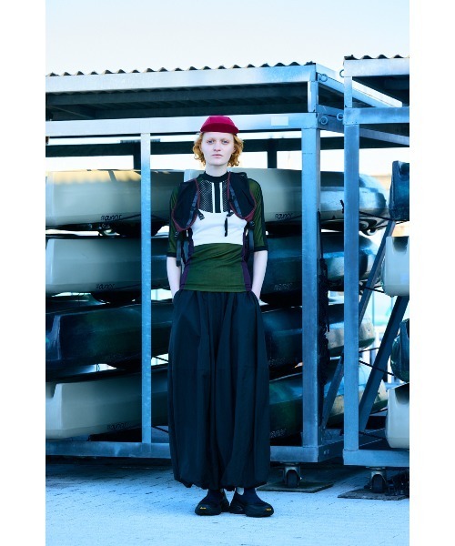 nagonstans（ナゴンスタンス）の「balloon skirt pants（その他パンツ・レディース・ブラック/ダークグレー・SMALL/MEDIUM）」の4枚目の写真