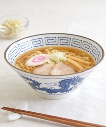 MILLION CARATS（ミリオンカラッツ）の「【電子レンジ・食洗機対応】《レトロ中華》- レトロラーメン鉢 -龍と雷文でおうち町中華を楽しむ日本製どんぶり（食器）」