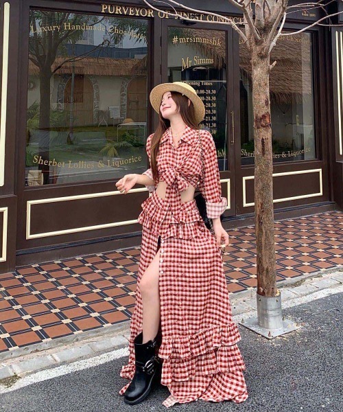 gossip！ロサンゼルス（ゴシップロサンゼルス）の「レッドギンガムチェック 七分袖シャツ 前結びクロップドトップス（シャツ/ブラウス・レディース・レッド・M/S）」の8枚目の写真