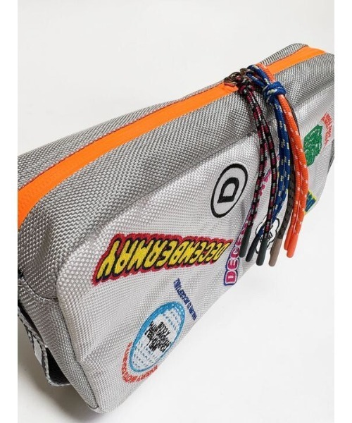 DECEMBERMAY（ディセンバーメイ）の「Embroidery ice bag（クラッチバッグ・メンズ・ブラック/ホワイト/レッド・ONE SIZE）」の15枚目の写真