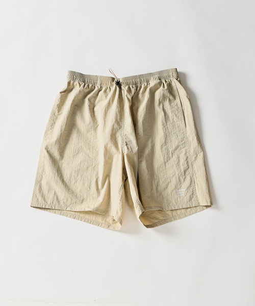 B.C STOCK(ベーセーストック)の「CRH ソリッドショートパンツ(その他パンツ・メンズ・ブルー系その他/ブルー/ブラック/ベージュ/イエロー・MEDIUM/LARGE)」の2枚目の写真