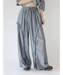 PIPING LINE SLIT SATIN PANTS