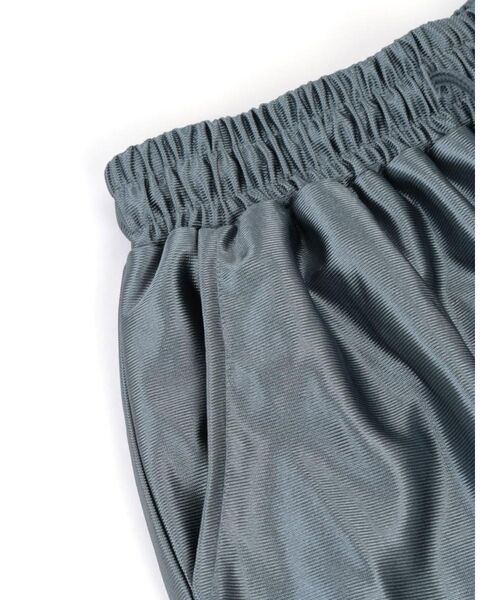:ETHROF(イーサオブ)の「PIPING LINE SLIT SATIN PANTS(その他パンツ・レディース・シルバー/ブラック・MEDIUM)」の18枚目の写真