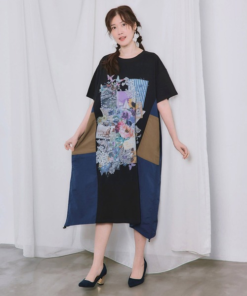ScoLar（スカラー）の「ScoLar(スカラー) iS ScoLar 夏の花コラージュ柄 異素材切替ワンピース（ワンピース・レディース・オフホワイト/ブラック/カーキ・MEDIUM）」の4枚目の写真