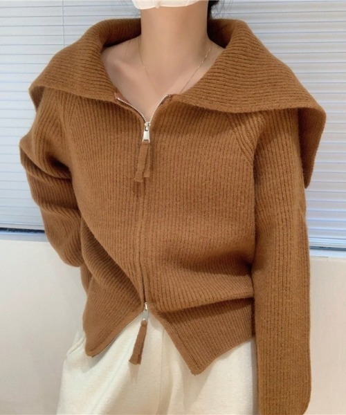 Ritzy(リッツィー)の「ビッグ襟 ダブルジップ ニットカーディガン(ニット/セーター・レディース・ベージュ/グレー/アイボリー/キャメル・FREE)」の4枚目の写真