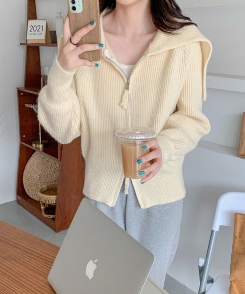 Ritzy(リッツィー)の「ビッグ襟 ダブルジップ ニットカーディガン(ニット/セーター・レディース・ベージュ/グレー/アイボリー/キャメル・FREE)」の7枚目の写真