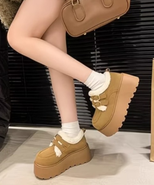 Teem Store(チームストア)の「ダブルベルト 裏ボア厚底ムートンスリッポン(ブーツ・レディース・ブラウン/ダークブラウン・L/M/S)」の17枚目の写真