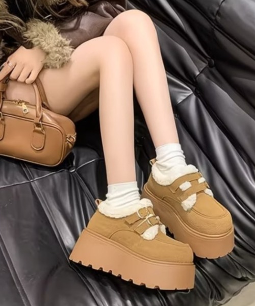 Teem Store(チームストア)の「ダブルベルト 裏ボア厚底ムートンスリッポン(ブーツ・レディース・ブラウン/ダークブラウン・L/M/S)」の18枚目の写真