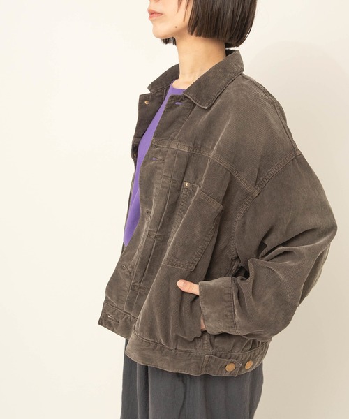 RNA-N(アールエヌエーエヌ)の「J2191 ユーズドライクコーデュロイジャケット(ノーカラージャケット・レディース・ライトインディゴブルー/スミクロ・FREE)」の2枚目の写真