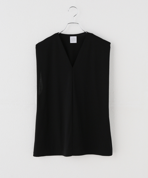 IENA(イエナ)の「GGG/ジージージー STRUCTED SHOULDER N SLEEVE カットソー 02-01-1956(Tシャツ/カットソー・レディース・ブラック/ホワイト・FREE)」の1枚目の写真