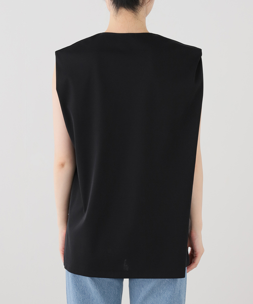 IENA(イエナ)の「GGG/ジージージー STRUCTED SHOULDER N SLEEVE カットソー 02-01-1956(Tシャツ/カットソー・レディース・ブラック/ホワイト・FREE)」の11枚目の写真