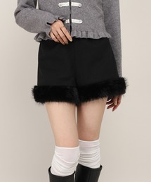 ファー付きコンパクトタイトショートパンツ　1077796