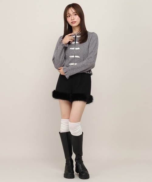 Heather(ヘザー)の「ファー付きコンパクトタイトショートパンツ 1077796(その他パンツ・レディース・ブラウン系その他/アイボリー/ブラック・S/M)」の4枚目の写真