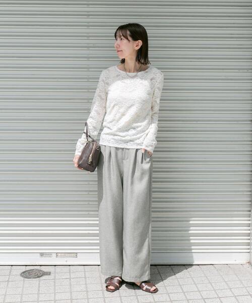 ITEMS URBANRESEARCH(アイテムズ アーバンリサーチ)の「起毛レースプルオーバー(Tシャツ/カットソー・レディース・ブラック/オフホワイト・FREE)」の10枚目の写真