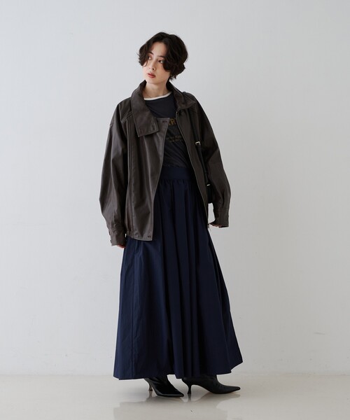 Rouge vif(ルージュヴィフ)の「タック&ギャザーボリュームサイドスリットスカート(スカート・レディース・オフホワイト/ネイビー・36/38)」の22枚目の写真