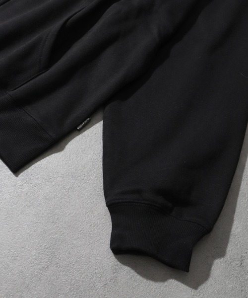 THRASHER(スラッシャー)の「【THRASHER/スラッシャー】ワンポイント刺繍 裏起毛 ジップアップパーカー(パーカー・メンズ・チャコールグレー/ブラック/ダークグリーン/グレー/レッド/カーキ/ブルー・L/XL/M)」の18枚目の写真