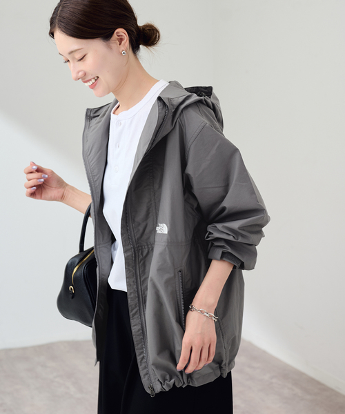 FRAMeWORK(フレームワーク)の「≪新色 / 追加≫THE NORTH FACE / ザノースフェイス COMPACT ジャケット(マウンテンパーカー・レディース・スミクロ・FREE)」の6枚目の写真