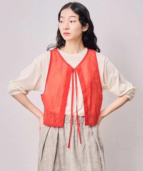 sneeuw(スニュウ)の「シアーベスト(ベスト・レディース・ブラック/レッド・ONESIZE)」の1枚目の写真