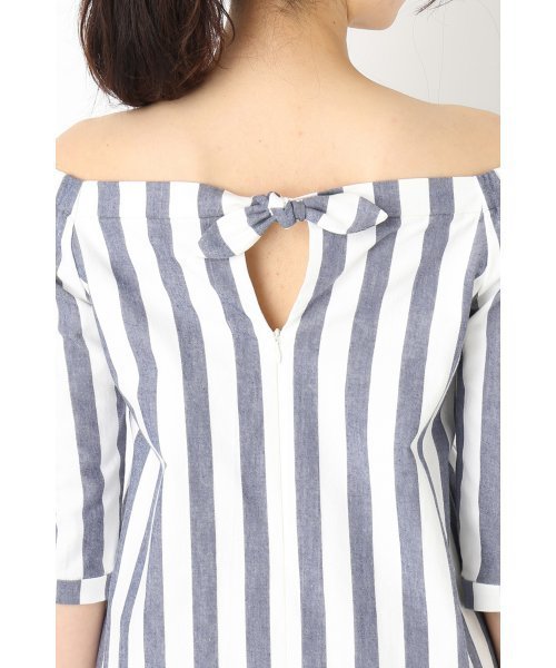 LIMITLESS LUXURY（リミットレスラグジュアリー）の「ストライプワンピース◆（ワンピース・レディース・グレー/ネイビー/サックスブルー・36/38）」の8枚目の写真