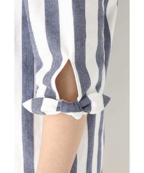 LIMITLESS LUXURY（リミットレスラグジュアリー）の「ストライプワンピース◆（ワンピース・レディース・グレー/ネイビー/サックスブルー・36/38）」の11枚目の写真