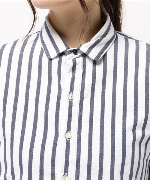 KICS DOCUMENT.（キクス ドキュメント）の「ヘビーOX インディゴ ストライプ ロングシャツ（シャツ/ブラウス・レディース・Navy・2）」の5枚目の写真