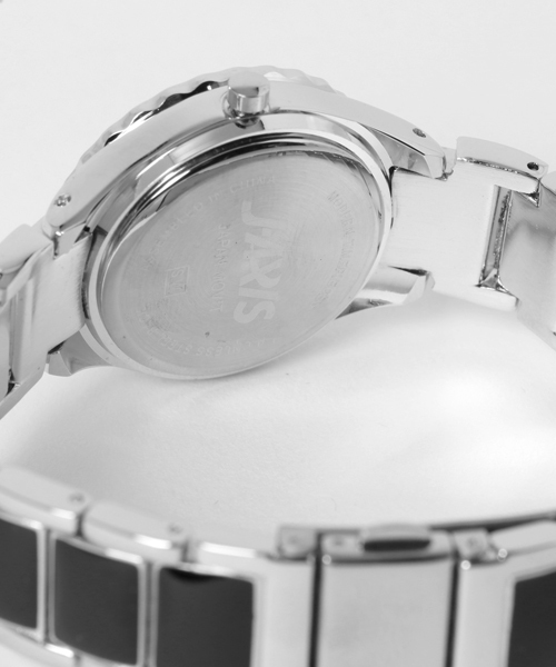 GeeRA（ジーラ）の「グラマラスデザインウォッチ（アナログ腕時計・レディース・ホワイト/ブラック・FREE）」の4枚目の写真