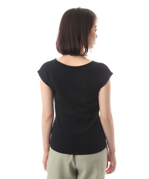 NATURAL BEAUTY BASIC(ナチュラルビューティーベーシック)の「コットンフライスプルオーバー(Tシャツ/カットソー・レディース・ホワイト系その他/ブラック/イエロー系その他・MEDIUM)」の14枚目の写真
