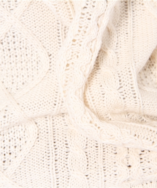 Chico（チコ）の「アラン編みニット（ニット/セーター・レディース・ホワイト/ピンクベージュ/ワインレッド/ブルー・FREE）」の8枚目の写真