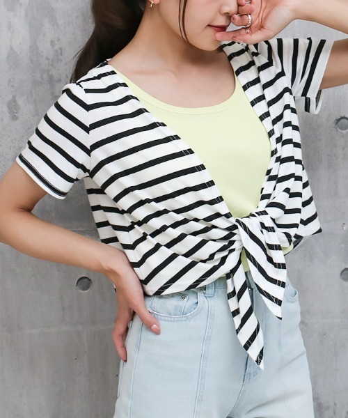 Social GIRL（ソーシャルガール）の「前結びリゾートショートボレロカーディガン（カーディガン/ボレロ・レディース・マジェンタ/オリーブ/レッド/カーキ/ブラック/ライトグレー/ベージュ/ホワイト/チャコールグレー/モカ/ホワイト×ブラック/パープル/ネイビー・M/L/S/LL/3L）」の3枚目の写真