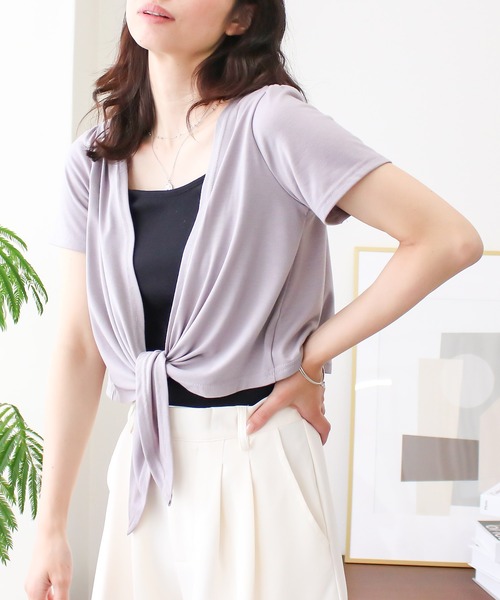 Social GIRL（ソーシャルガール）の「前結びリゾートショートボレロカーディガン（カーディガン/ボレロ・レディース・マジェンタ/オリーブ/レッド/カーキ/ブラック/ライトグレー/ベージュ/ホワイト/チャコールグレー/モカ/ホワイト×ブラック/パープル/ネイビー・M/L/S/LL/3L）」の5枚目の写真