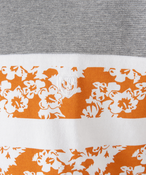 BLACK LABEL CRESTBRIDGE(ブラックレーベル・クレストブリッジ)の「トロピカルボーダープリントT(Tシャツ/カットソー・メンズ・ネイビー/オレンジ系その他5・M/L)」の6枚目の写真