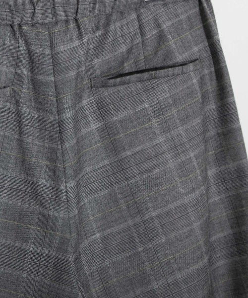 STUDIOUS（ステュディオス）の「【STUDIOUS】グレンチェックテーパードイージーアンクルパンツ（スラックス・メンズ・ブラウン/グレー・1/2/3）」の4枚目の写真
