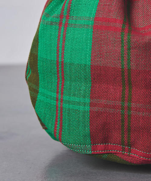 UNITED ARROWS(ユナイテッドアローズ)の「<FILL THE BILLxTEGE UNITED ARROWS > 巾着バッグ■■■(ショルダーバッグ・レディース・ライム/イエロー/ケリー/コバルトブルー/ネイビー・FREE)」の17枚目の写真