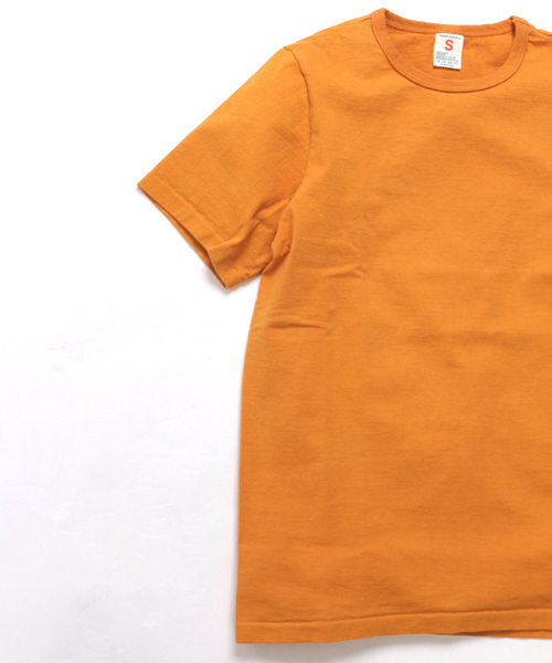 Denime（ドゥニーム）の「【MadeInJapan】BASIC CUTSEW/ベーシックカットソークルーネックT（Tシャツ/カットソー・メンズ・グレー/オリーブ/ブラック/ホワイト/オレンジ/サックスブルー/イエロー/ネイビー/グリーン/杢グレー/カーキ/ライトブラウン・SMALL/MEDIUM/LARGE/X-LARGE/X-SMALL）」の20枚目の写真