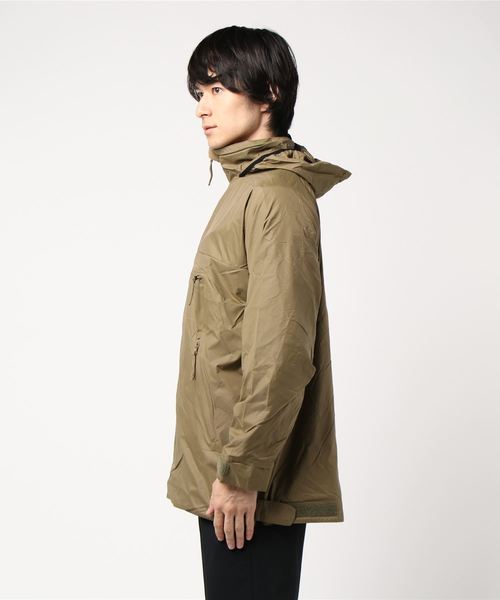 MILITARY（ミリタリー）の「【DEAD STOCK / デッドストック】UK MILITARY PCS THERMAL SMOCKS（ナイロンジャケット・メンズ・オリーブ・M/L/XL）」の2枚目の写真