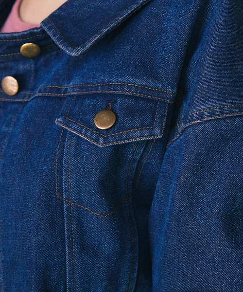 MIIA（ミーア）の「【関西コレクション2019 ニコル(KARA)さん着用】抜き襟配色デニムジャケット（デニムジャケット・レディース・インディゴブルー/ブルー・FREE）」の6枚目の写真