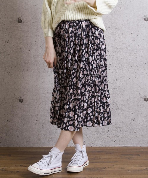 LUGG NAGG(ラグナグ)の「【Jewelobe/ ジュエローブ】 リトルフラワープリーツスカート(スカート・レディース・ブラック/ベージュ/グレー/オフホワイト・FREE)」の2枚目の写真