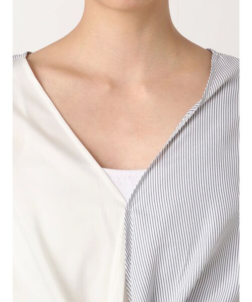 EMODA(エモダ)の「ドッキング2WAYトップ(シャツ/ブラウス・レディース・ホワイト/ブラック・FREE)」の8枚目の写真