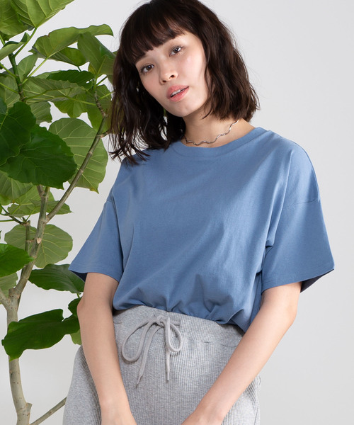 WEGO（ウィゴー）の「WEGO/USAコットンUネックTシャツ（Tシャツ/カットソー・レディース・ブラック/ベージュ/ピンク/ホワイト/パープル/ブルー/ライトベージュ/パープル系その他/グリーン/マスタード・MEDIUM/LARGE/SMALL）」の6枚目の写真